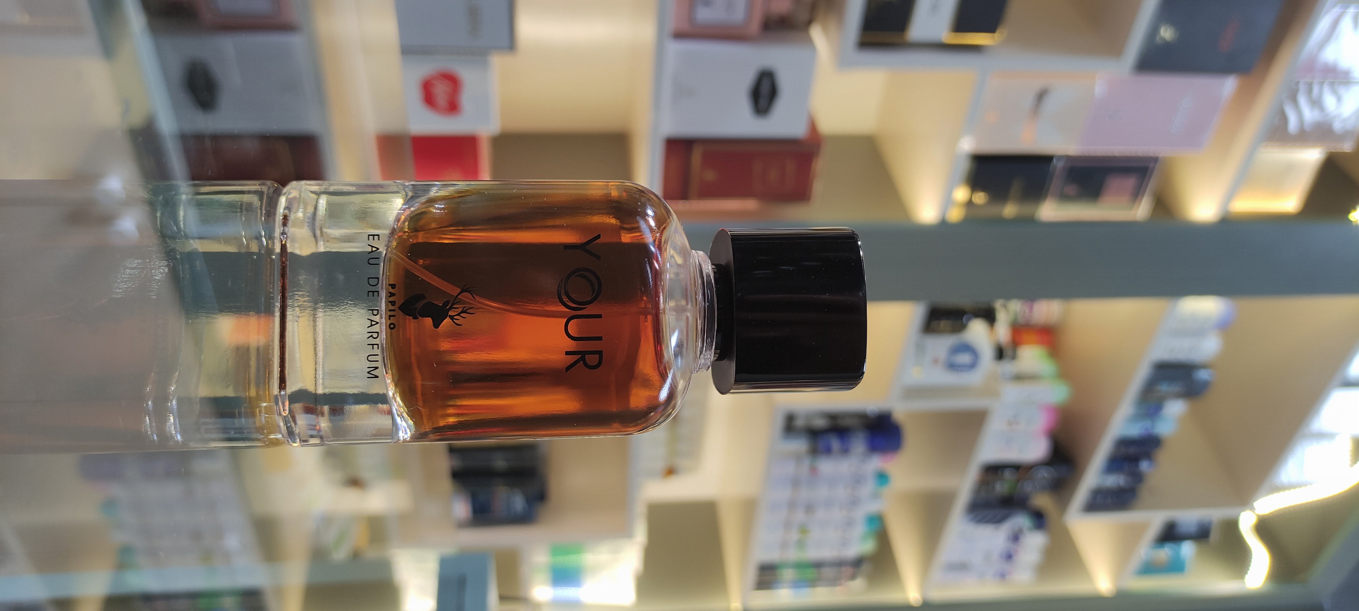 عطر ادکلن مشابه اقتصادی جورجیو آرمانی استرانگر ویت یو